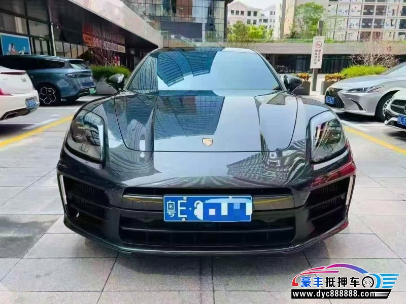 抵押车出售25年保时捷帕纳梅拉轿车