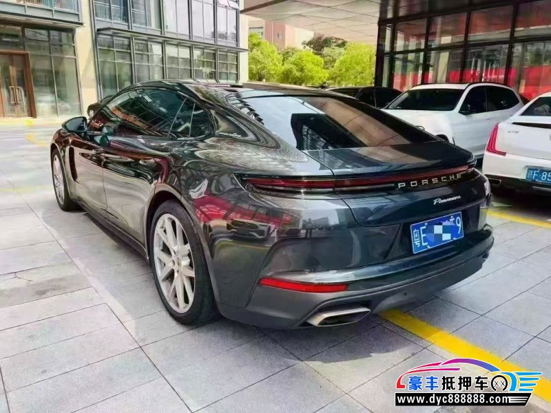 25年保时捷帕纳梅拉轿车抵押车出售