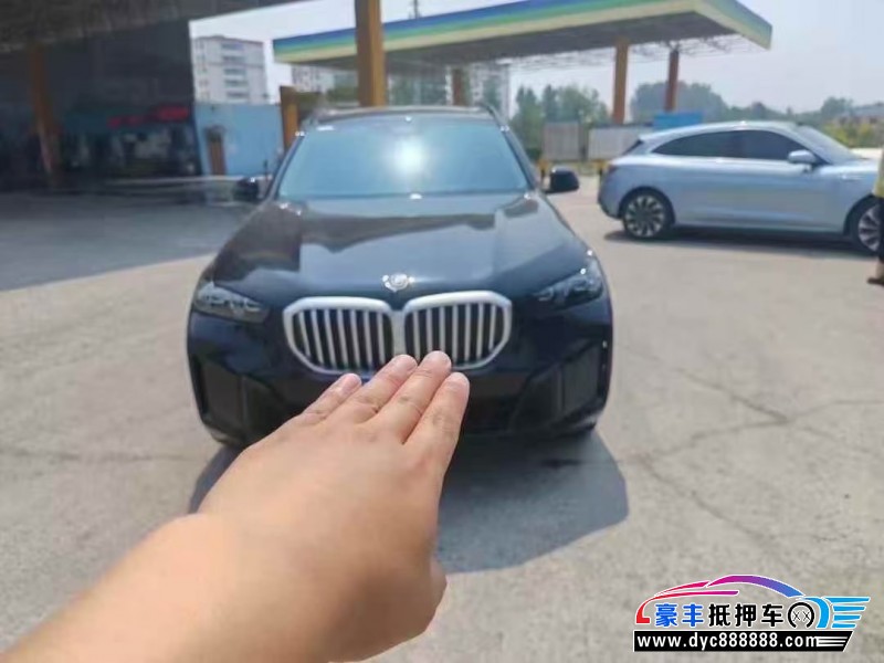 抵押车出售25年宝马X5轿车