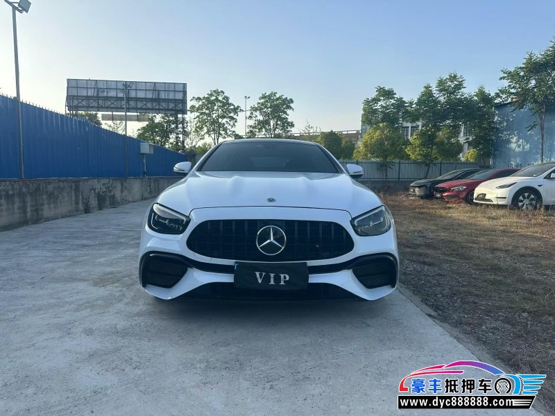 21年奔驰E轿车抵押车出售