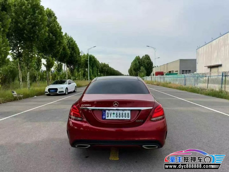 22年奔驰C轿车抵押车出售