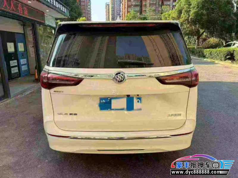 20年别克GL8轿车抵押车出售