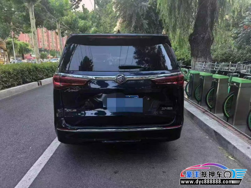 22年别克GL8轿车抵押车出售