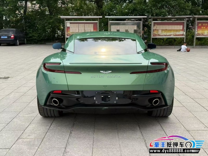 25年阿斯顿·马丁DB11跑车抵押车出售