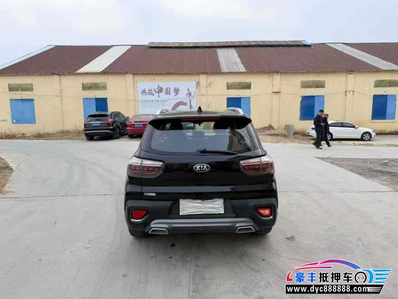 20年起亚智跑轿车抵押车出售
