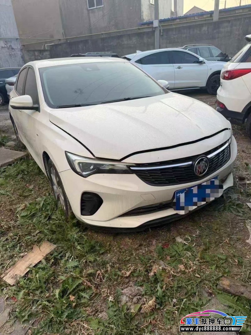 抵押车出售24年别克威朗轿车