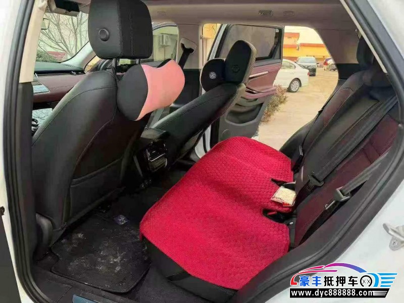 23年路虎揽胜极光轿车抵押车出售