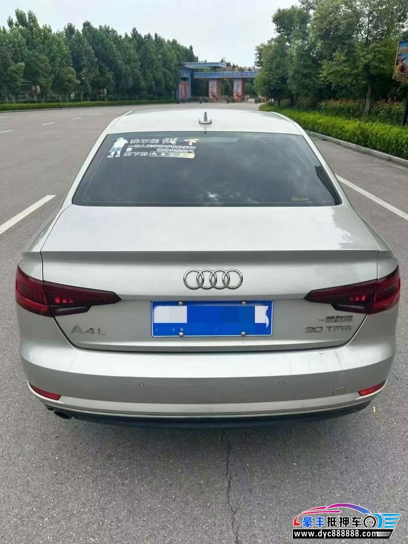 18年奥迪A4L轿车抵押车出售