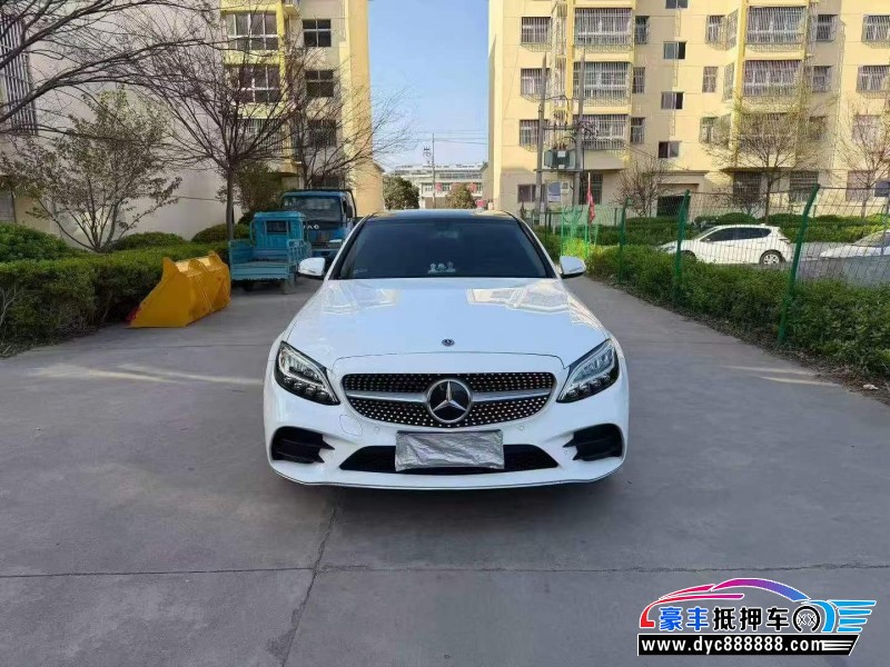 20年奔驰C轿车抵押车出售