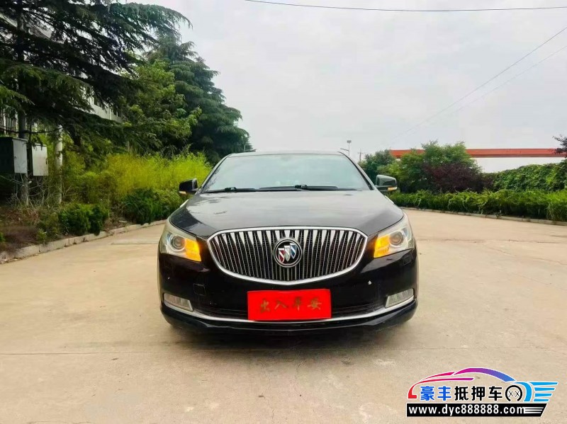 抵押车出售14年别克君越轿车