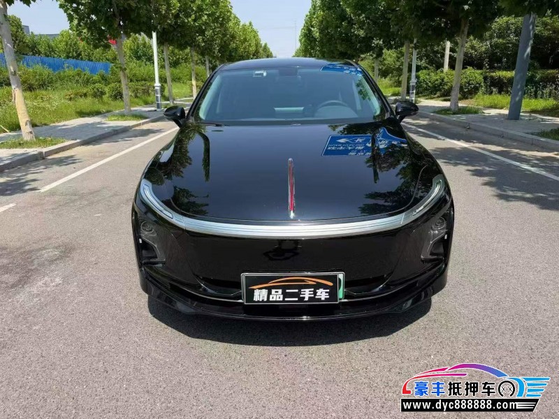 抵押车出售25年红旗EQM5轿车