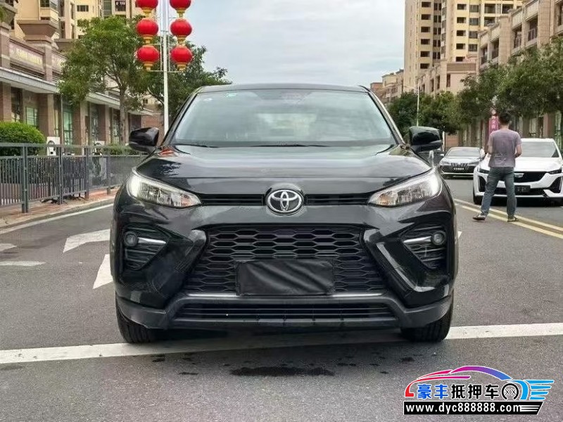 抵押车出售23年丰田威兰达轿车