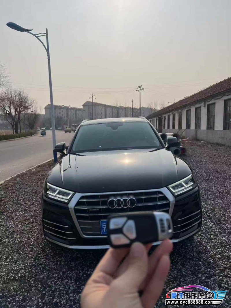 抵押车出售20年奥迪Q5轿车
