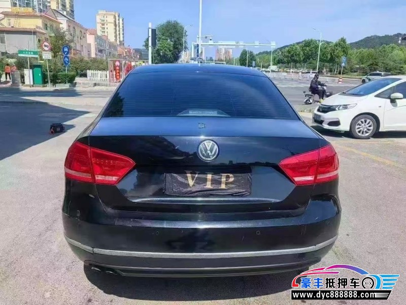 14年大众帕萨特轿车抵押车出售