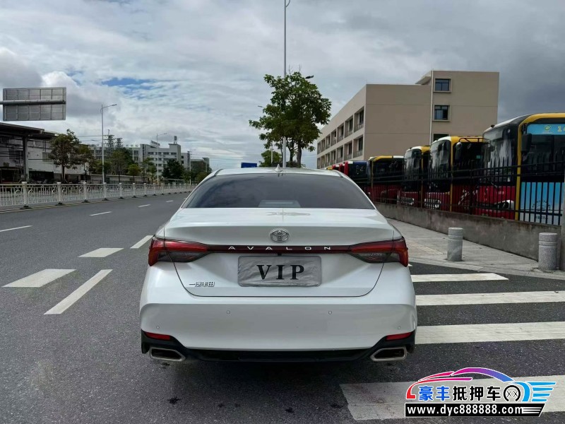 23年丰田亚洲龙轿车抵押车出售