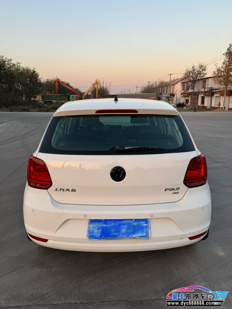 17年大众polo轿车抵押车出售