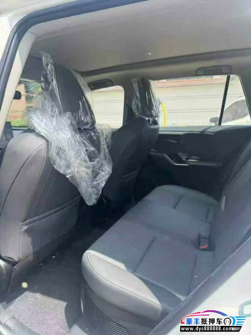 26年丰田RAV4轿车抵押车出售