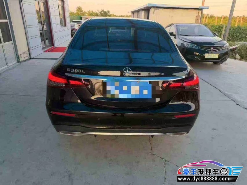23年奔驰E轿车抵押车出售