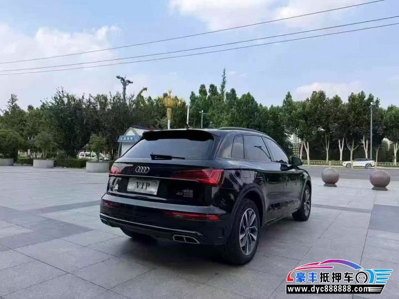 23年奥迪Q5轿车抵押车出售