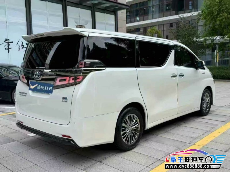 20年丰田威尔法轿车抵押车出售