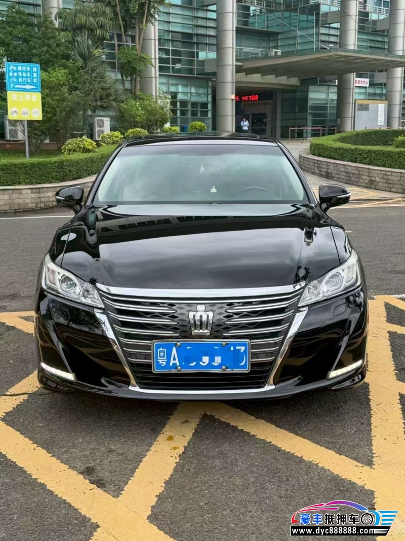 抵押车出售16年丰田皇冠轿车