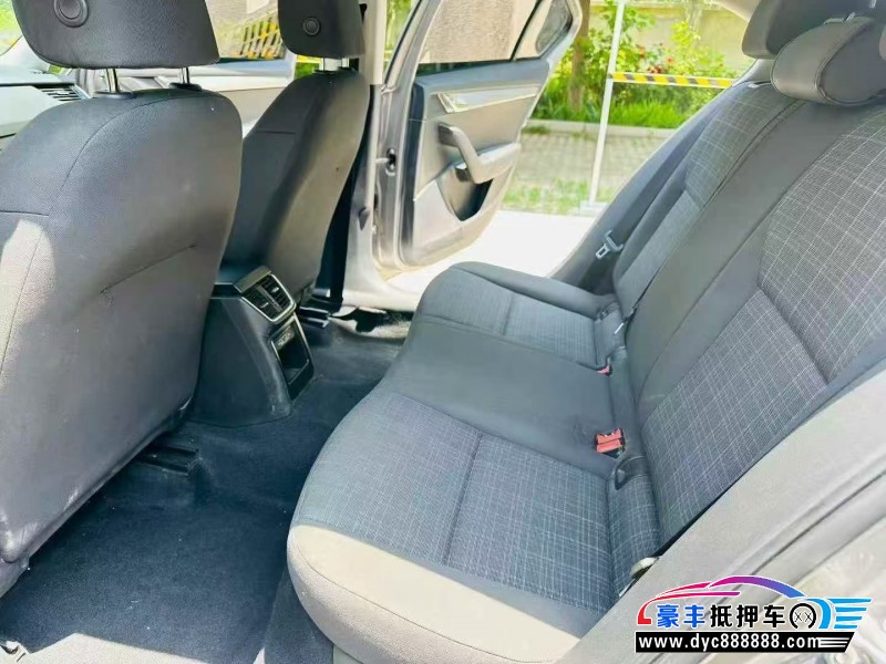 18年斯柯达明锐轿车抵押车出售