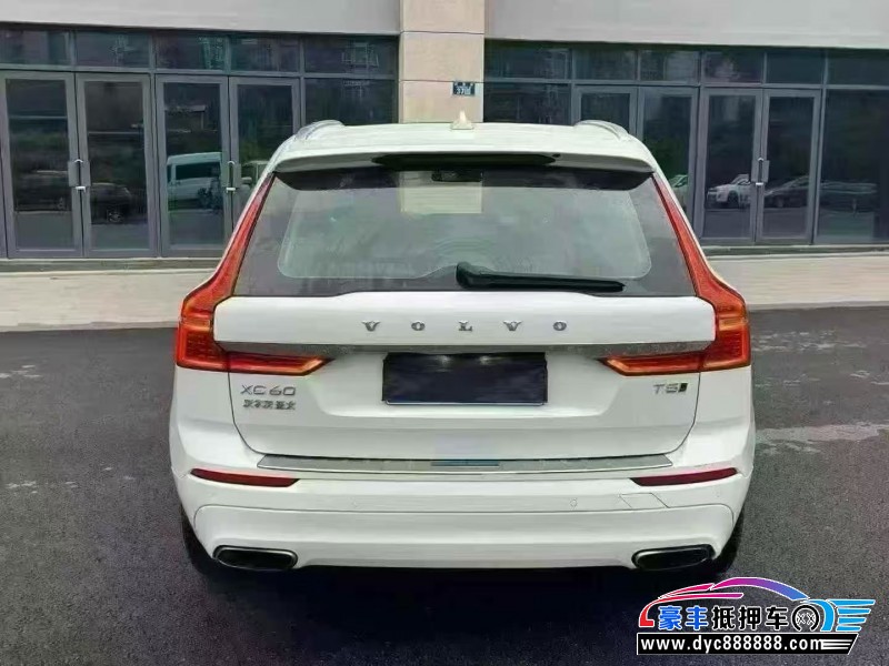 18年沃尔沃XC60轿车抵押车出售