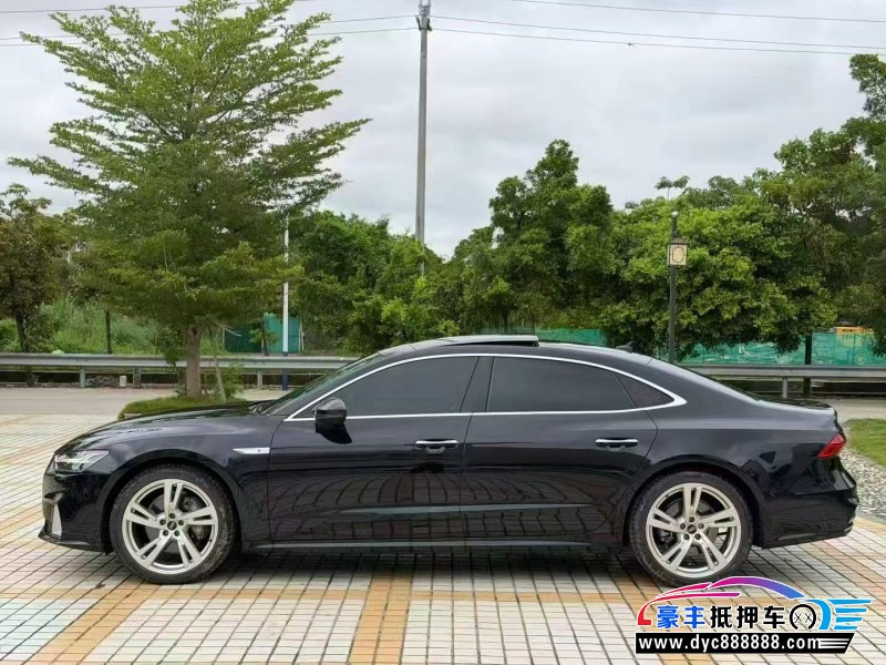 24年奥迪A7轿车抵押车出售