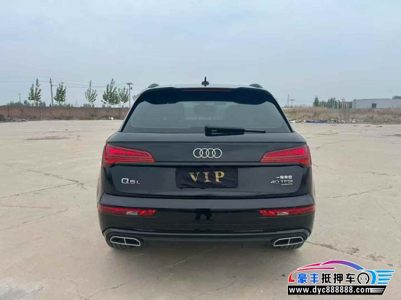 24年奥迪Q5轿车抵押车出售