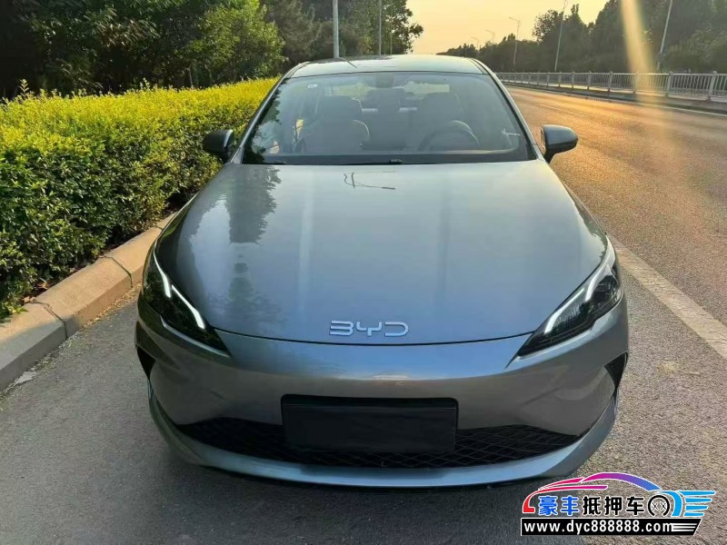 25年比亚迪海豹轿车抵押车出售