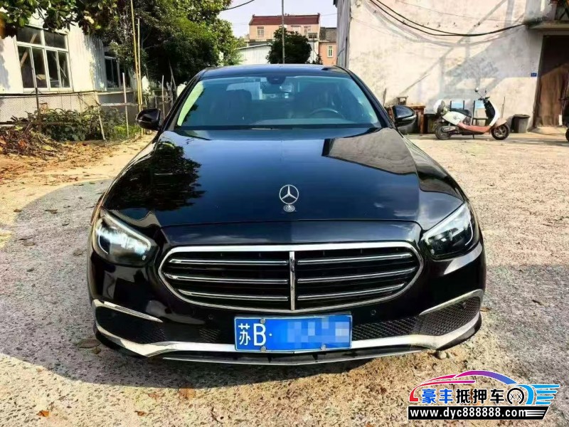 22年奔驰E轿车抵押车出售