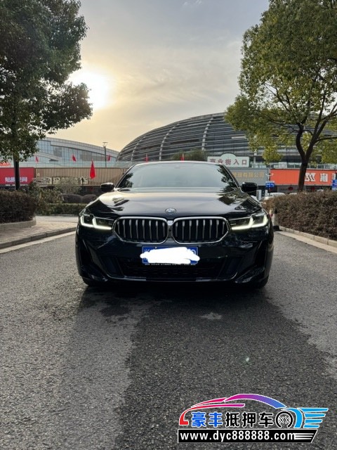 24年宝马6系GT轿车