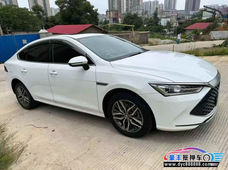 23年比亚迪秦轿车抵押车出售