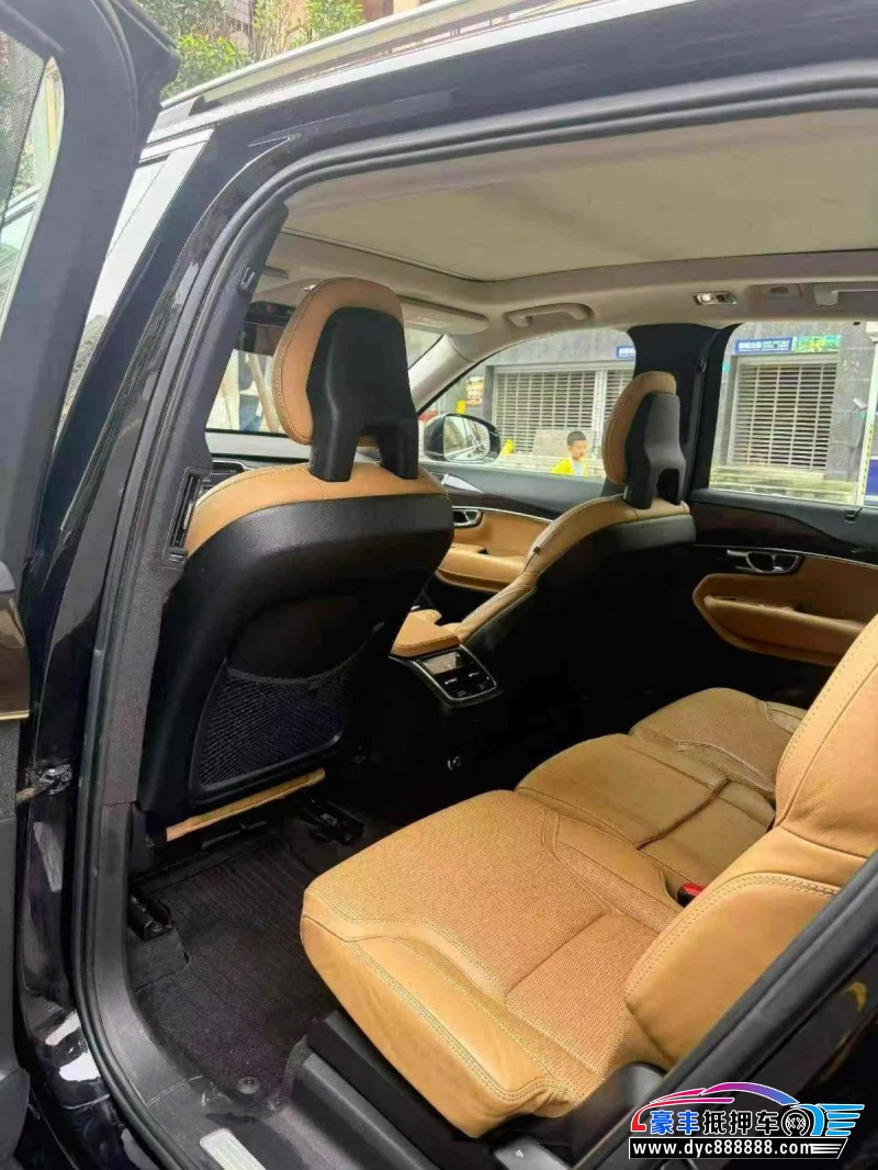 16年沃尔沃XC90轿车抵押车出售