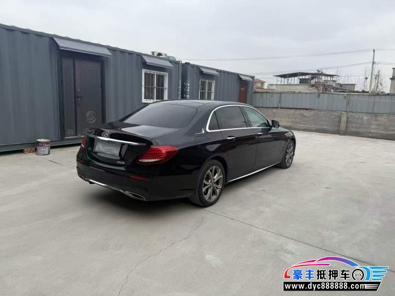 20年奔驰E轿车抵押车出售