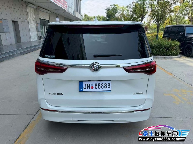 21年别克GL8轿车抵押车出售