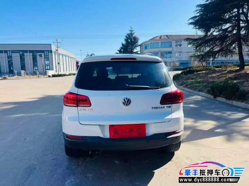 15年大众途观轿车抵押车出售