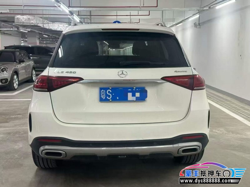 20年奔驰GLE轿车抵押车出售