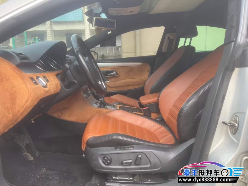 11年大众CC轿车抵押车出售