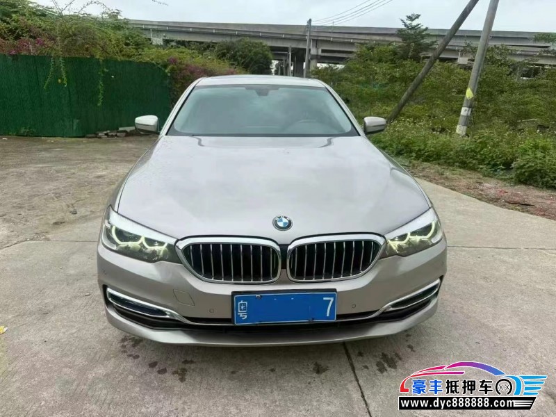 19年宝马5系轿车抵押车出售