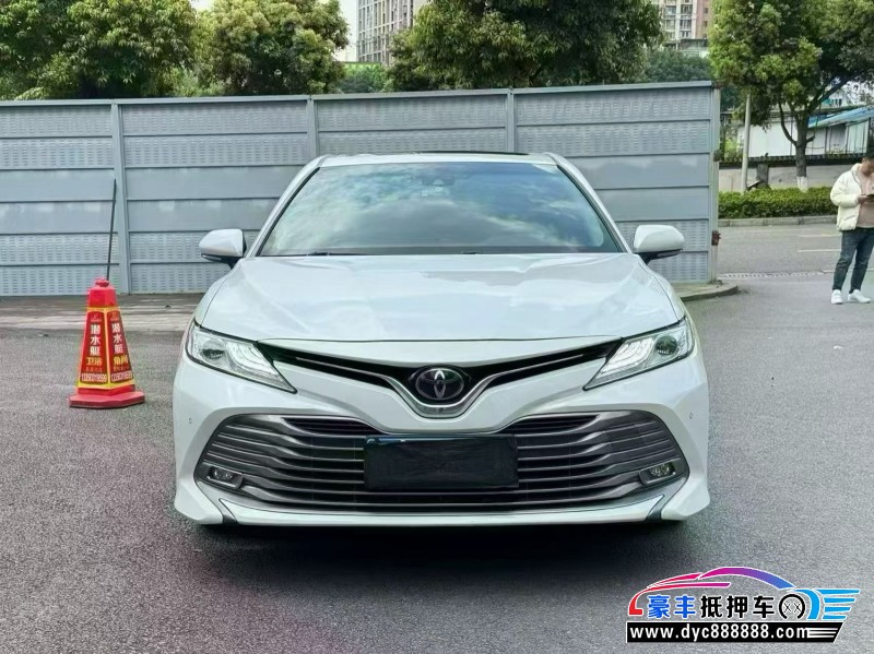 20年丰田凯美瑞轿车抵押车出售