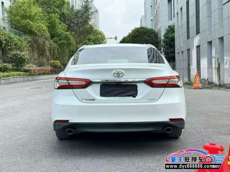 20年丰田凯美瑞轿车抵押车出售