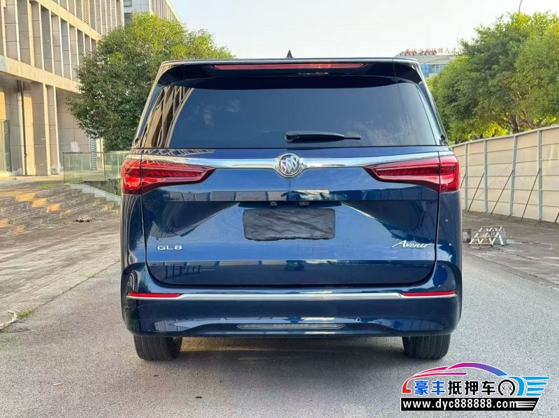 20年别克艾维亚轿车抵押车出售