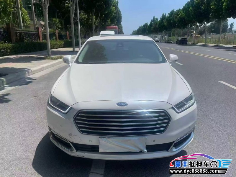 抵押车出售16年福特金牛座轿车