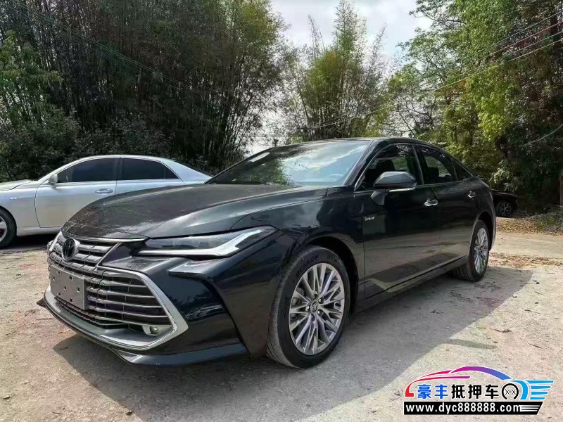 26年丰田亚洲龙轿车抵押车出售