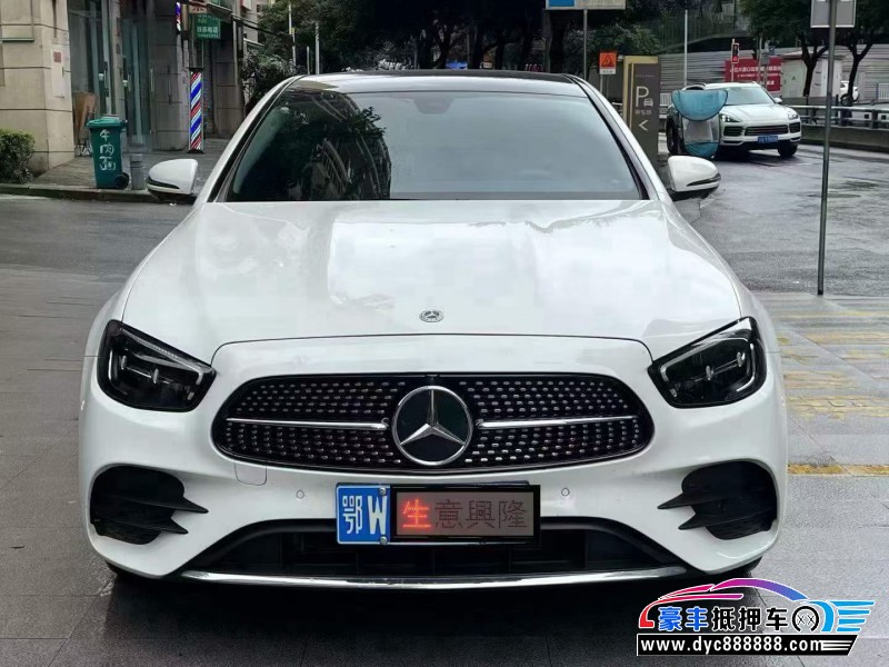 抵押车出售23年奔驰E轿车