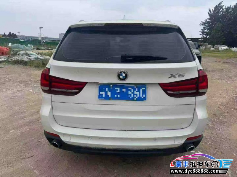 15年宝马X5轿车抵押车出售