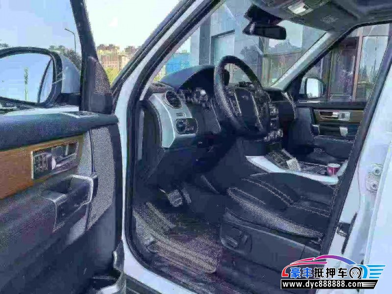 16年路虎发现4轿车抵押车出售
