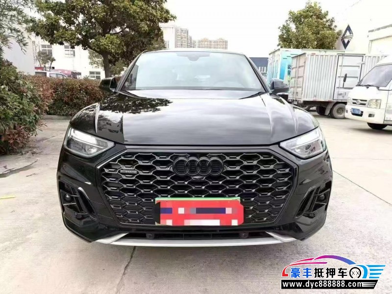 23年奥迪Q5轿车抵押车出售