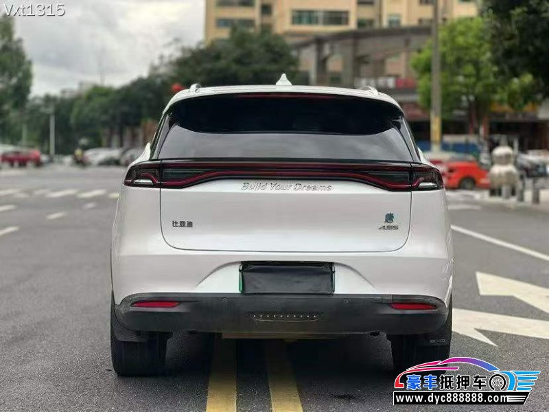 18年比亚迪唐轿车抵押车出售